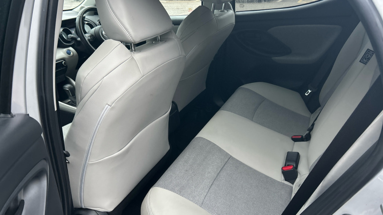 Toyota Yaris 1.5 Hybrid Excel 5dr CVT Hybrid Hatchback